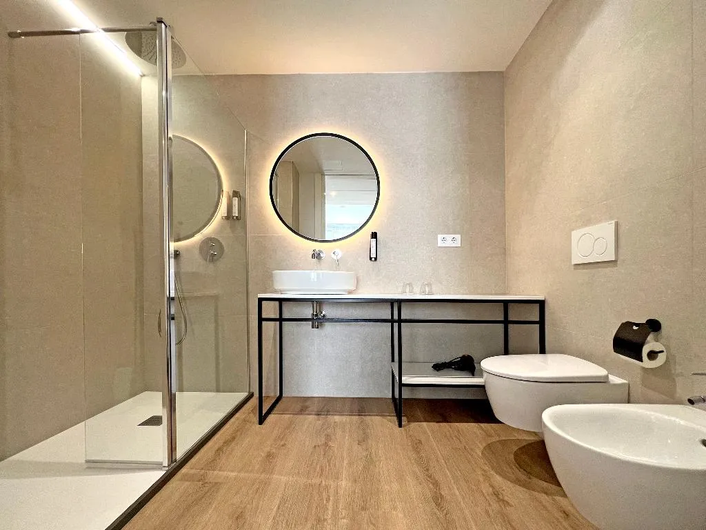 Double or Twin STANDARD Room, Soho Boutique Turia ****, Valencia