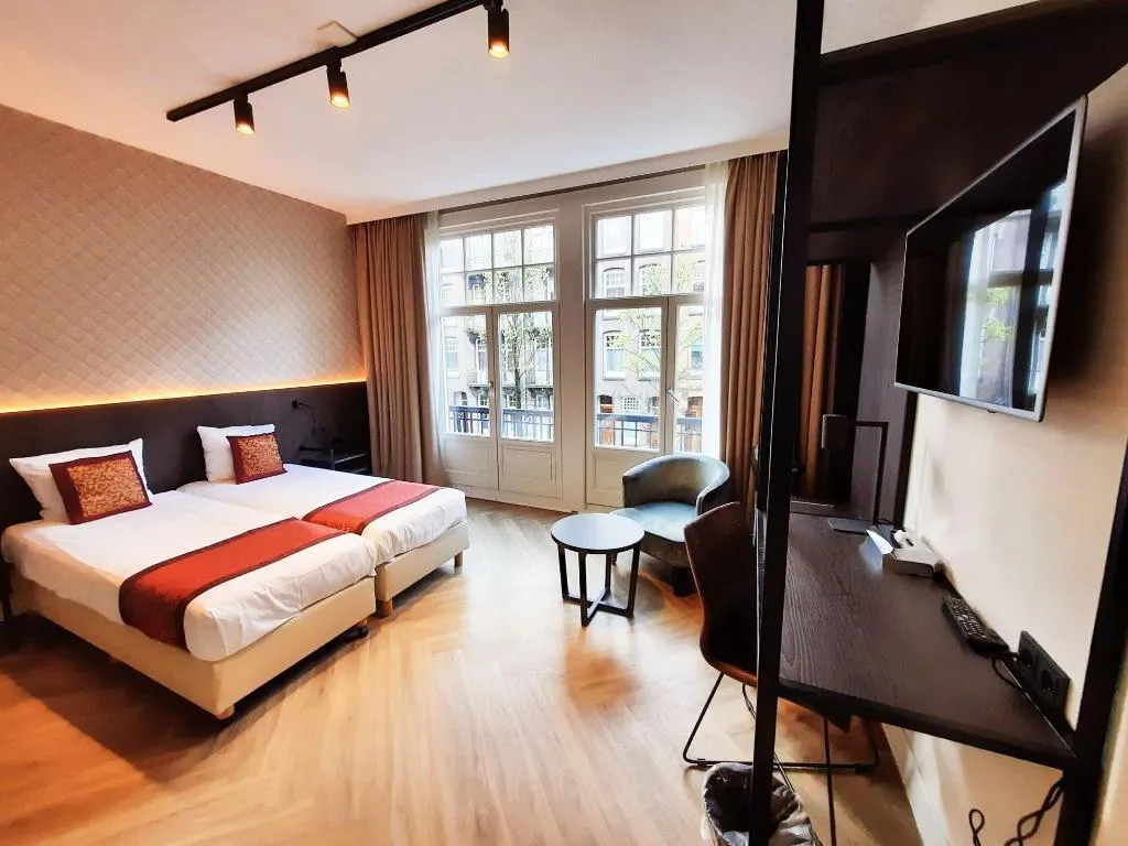 Room, Hotel Washington, Amsterdam