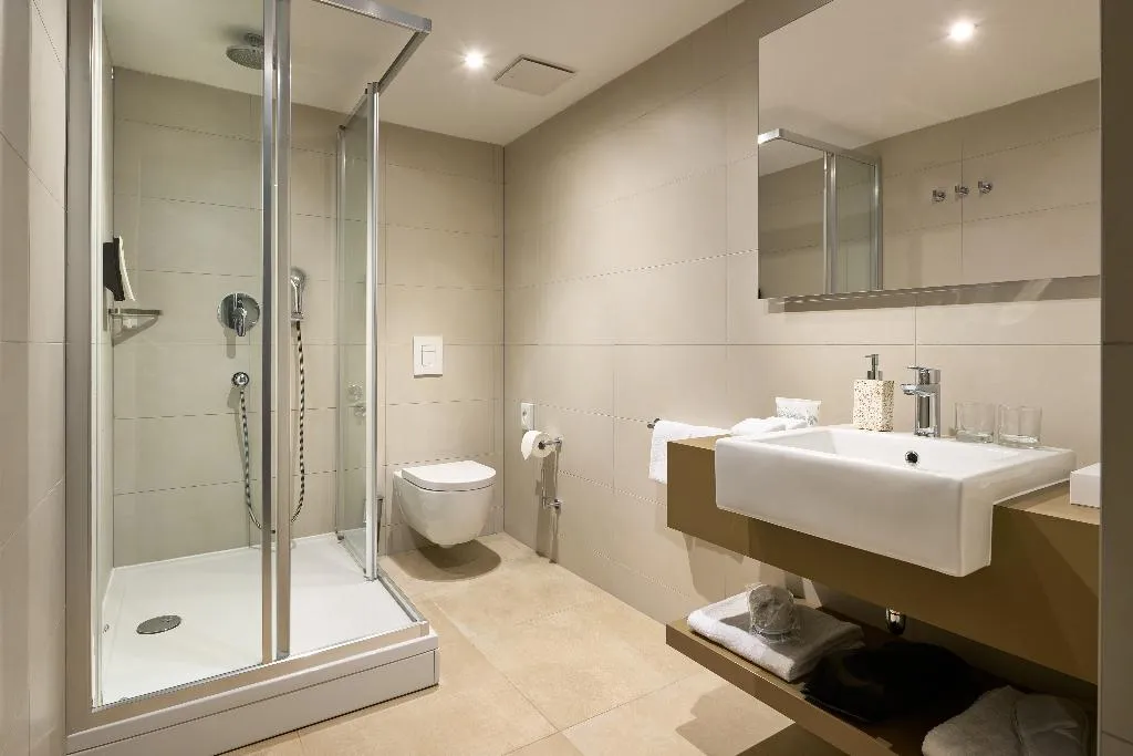 JUNIOR SUITE SEA VIEW Room, TUI Blue Adriatic Beach, Split