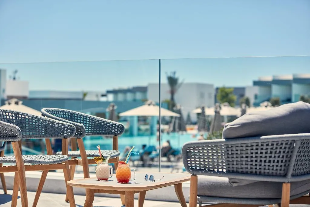 Terrace, Atlantica Dreams Resort, Rhodes