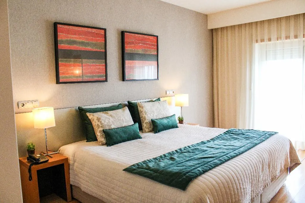 DOUBLE DELUXE GARDEN VIEW Room, Casas Novas Countryside Hotel Spa & Events, Porto