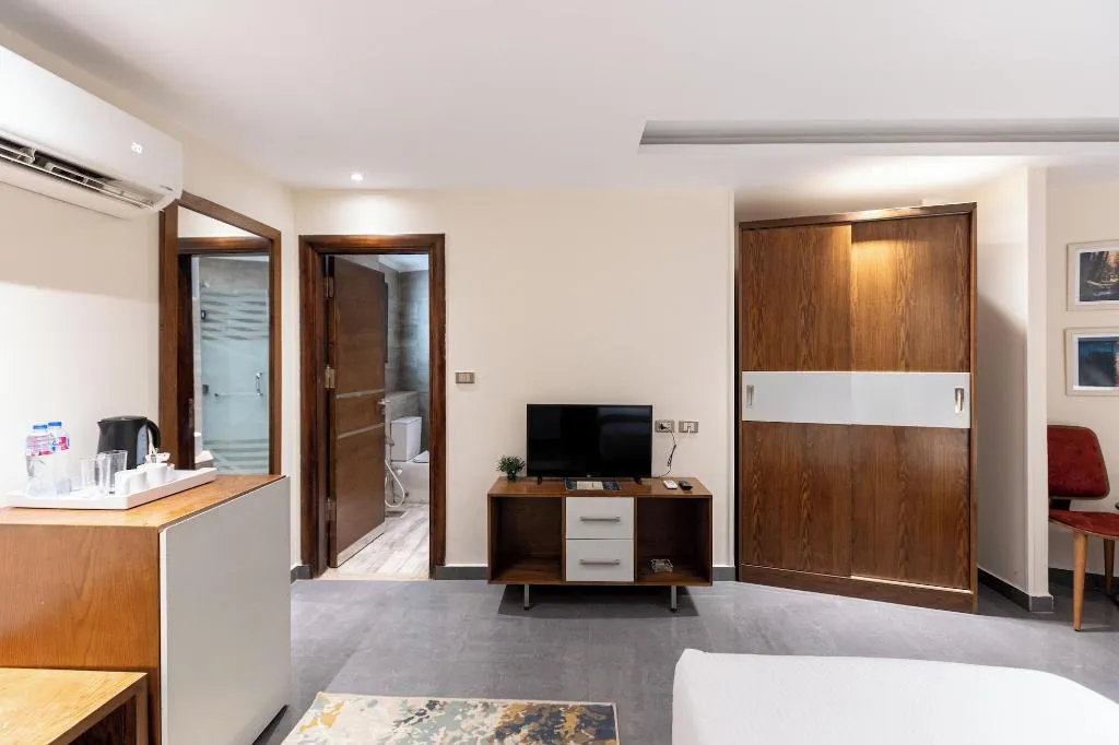 Room, Pyramids Yard Hotel, Cairo