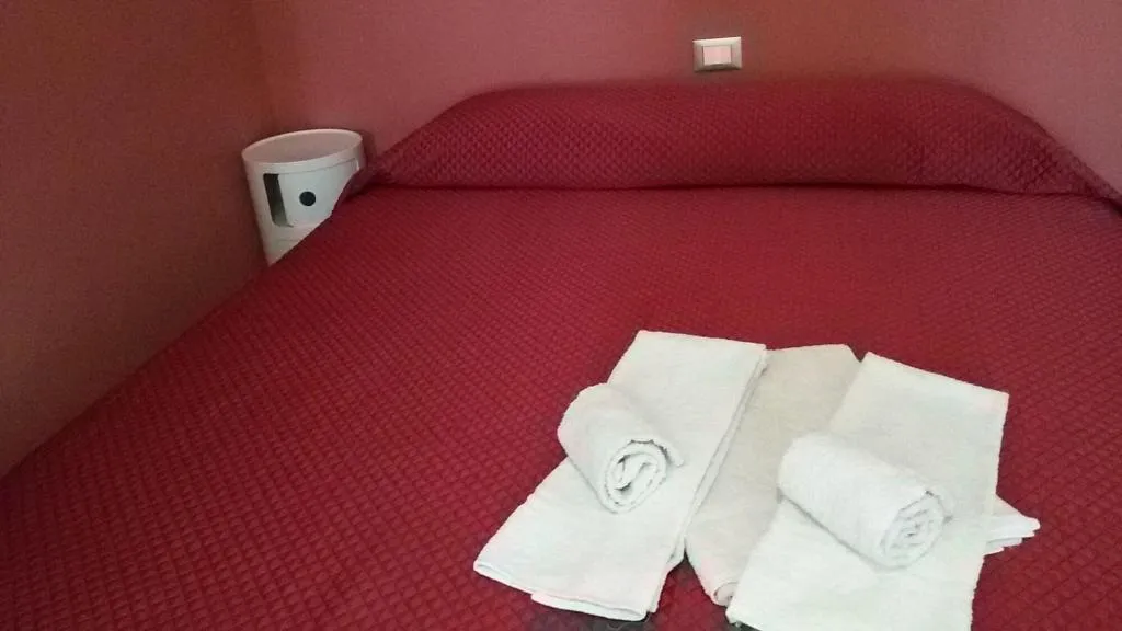 Room, B&B Bella Trapani, Palermo