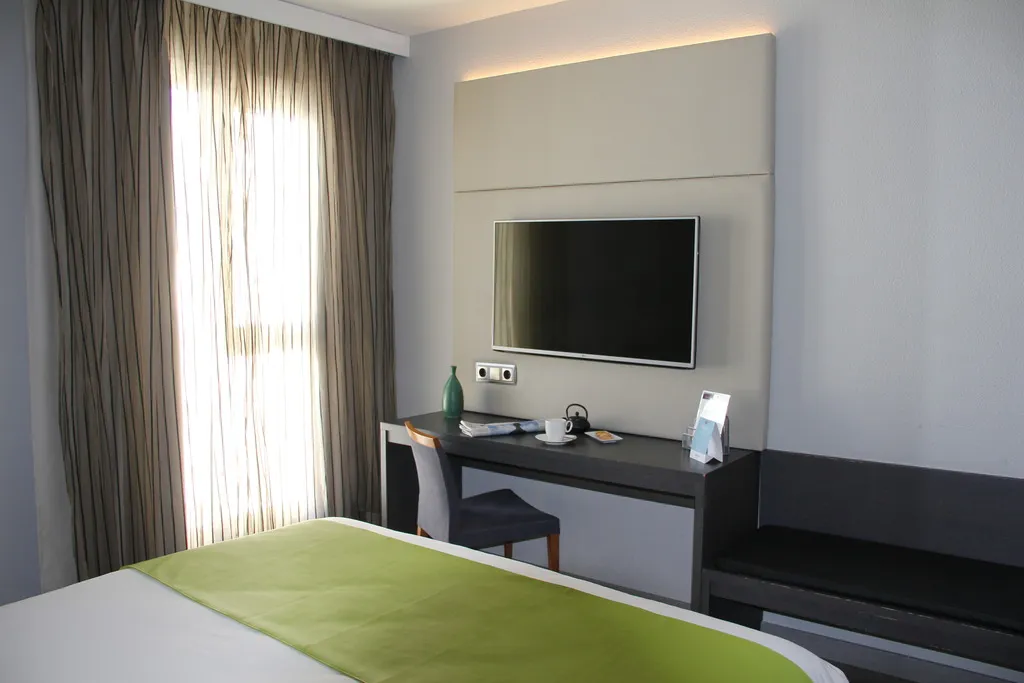 Room, Mercure Madrid Centro, Madrid