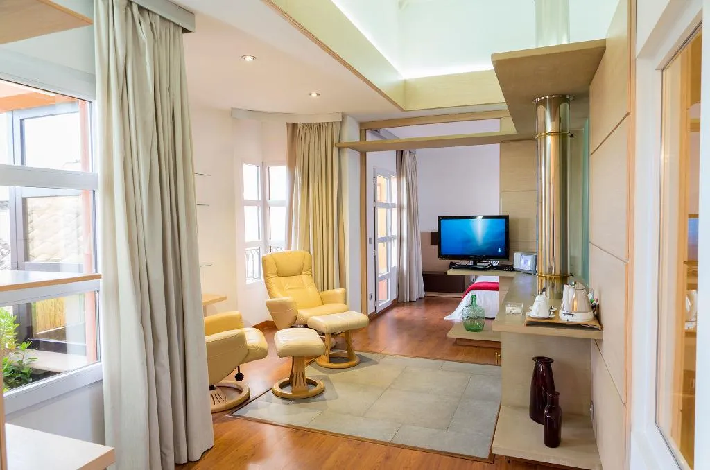 SUITE STANDARD Room, La Casa del Rector Hotel Spa, Madrid