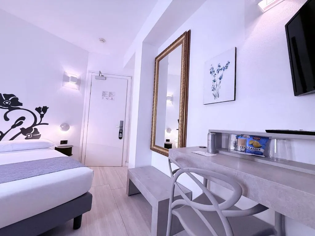 DOUBLE ECONOMY Room, Hotel Europa, Milan