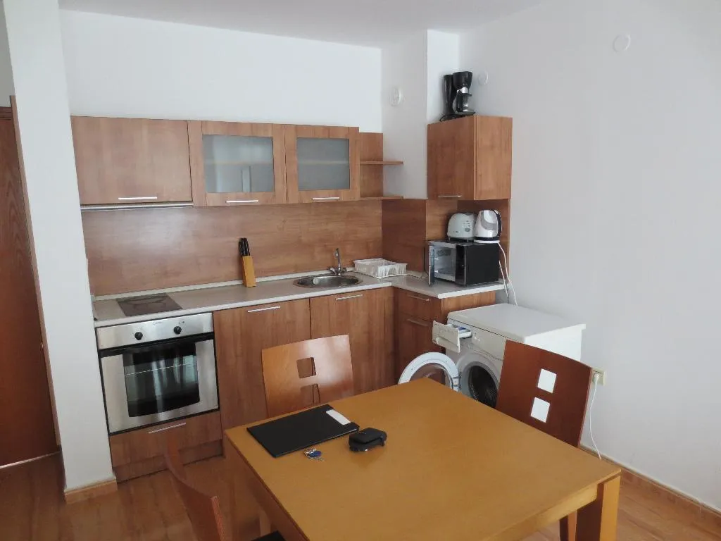 APARTMENT TWO BEDROOMS Room, Kampani bells apart Complex, Bourgas