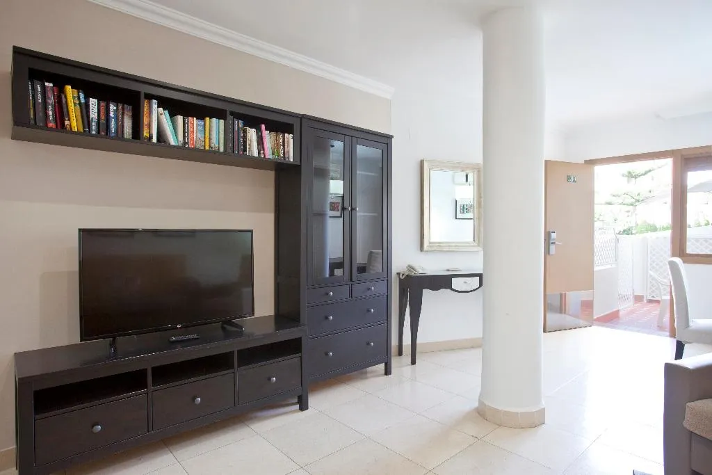 APARTMENT CAPACITY 4 TWO BEDROOMS Room, Ecuador Park, Costa Del Sol