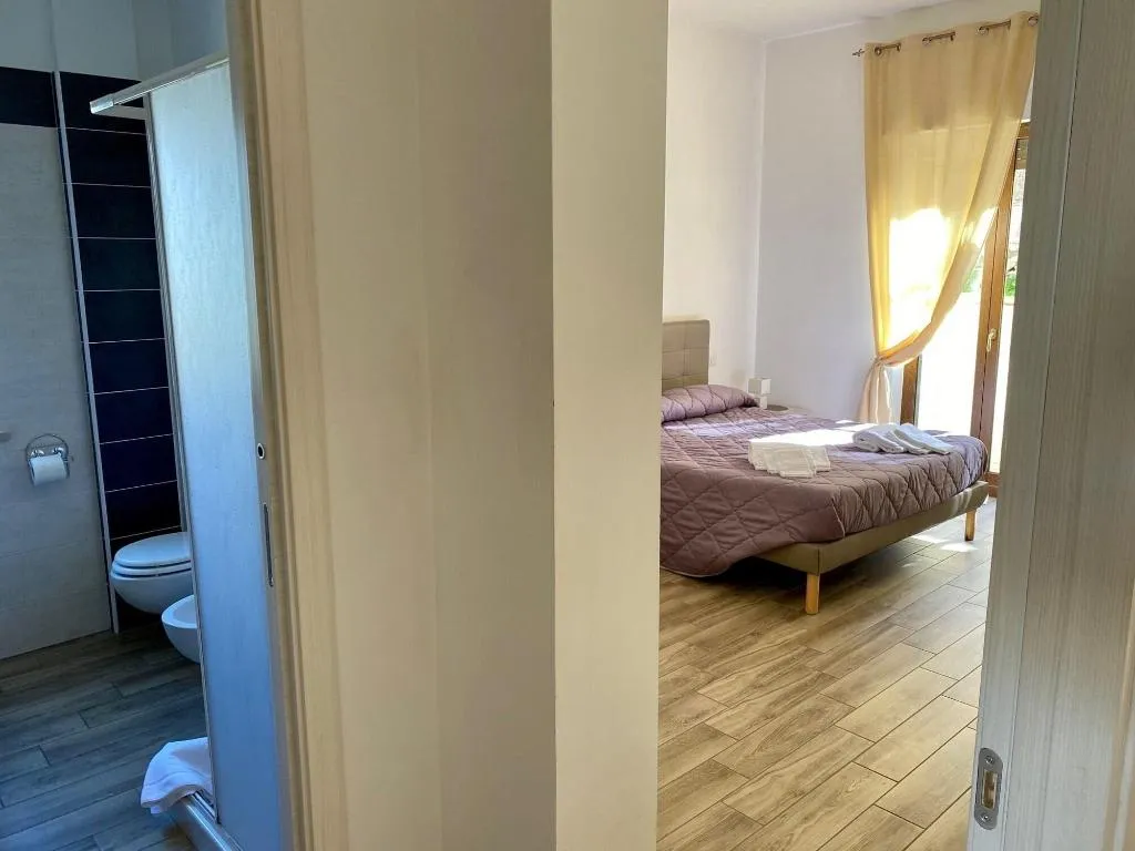 Room, Beb Caruso, Naples