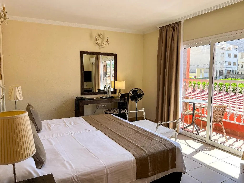 DOUBLE SINGLE USE STANDARD Room, Hotel La Aldea Suites, Gran Canaria