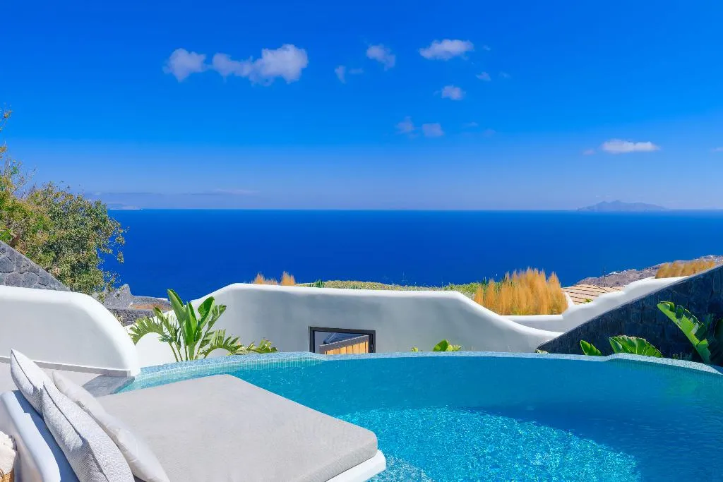 VILLA LUXURY ONE BEDROOM Room, Secret Path Luxury Villas, Santorini