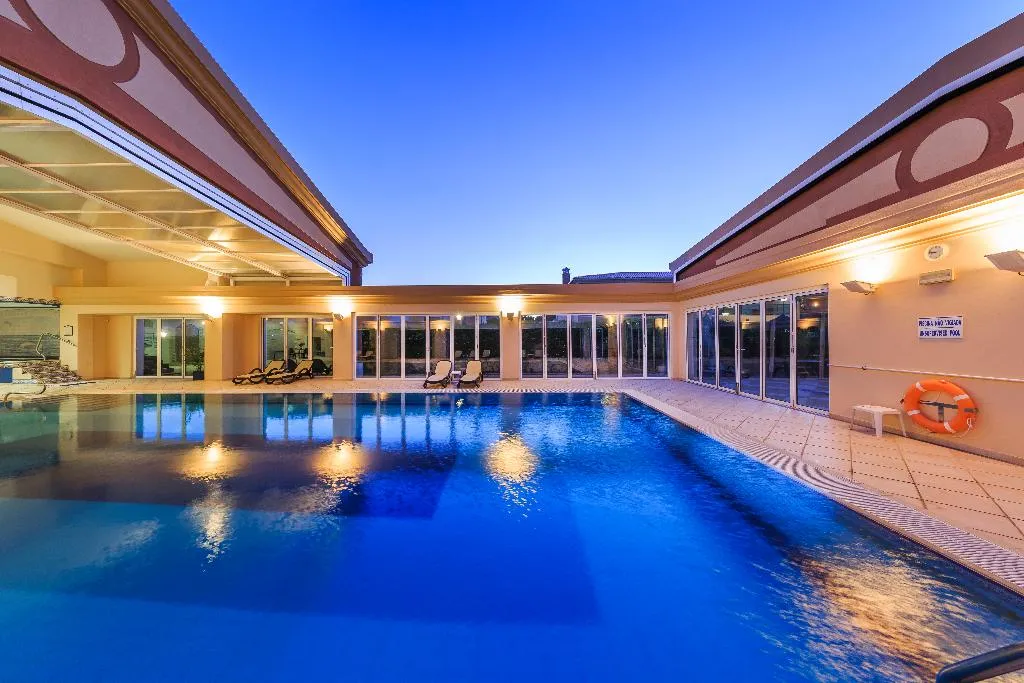 Pool, Lakeside Country Club, Algarve