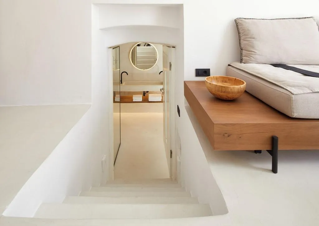 Room, You And Me Suites, Santorini