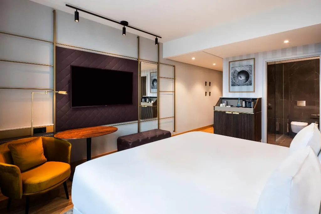 DOUBLE WITH VIEWS Room, NH Collection Copenhagen, Copenhagen