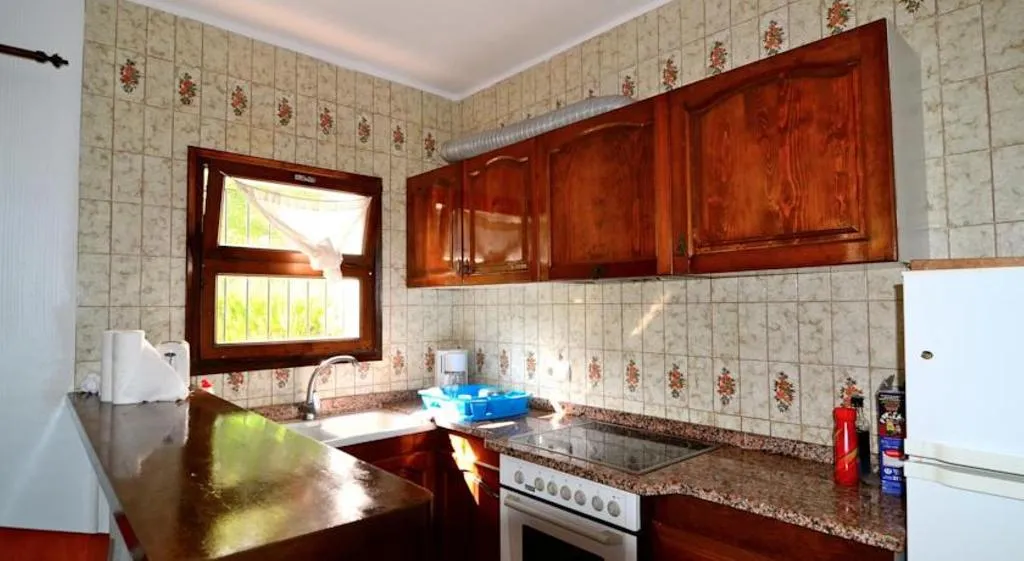 APARTMENT CAPACITY 7 THREE BEDROOMS Room, Piverd Golf, Costa Brava
