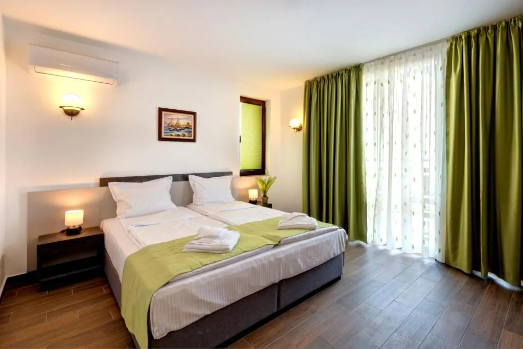 DOUBLE GRAND Room, Panorama Blue, Bourgas