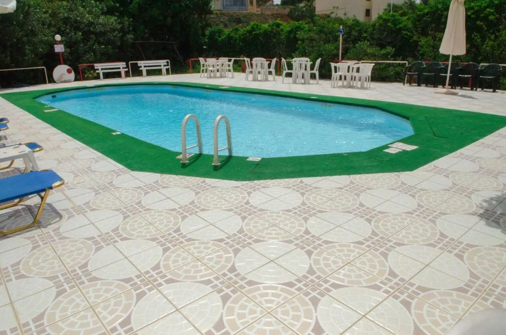 Pool, Alkion, Crete