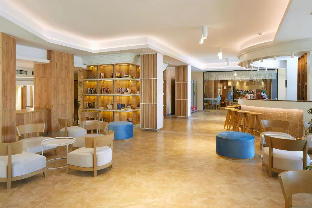 Lobby, Nobel Ultra All Inclusive - Free Beach Access, Bourgas