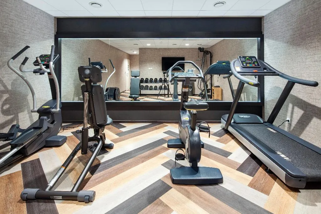 Sports and Entertainment, Hotel Aquarion Family & Friends - Destigo Hotels, Krakow