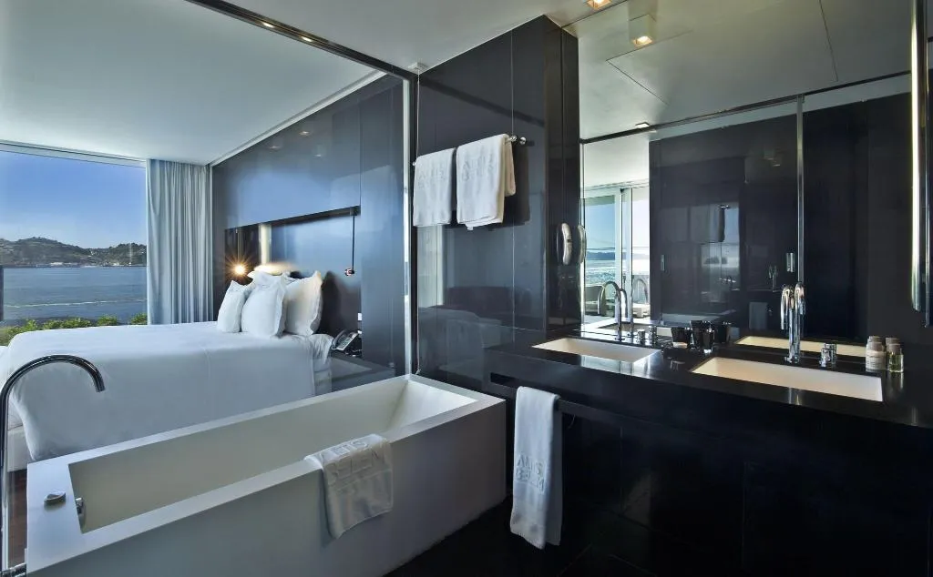 Room, Altis Belem Hotel & Spa, a Member of Design Hotels, Lisbon