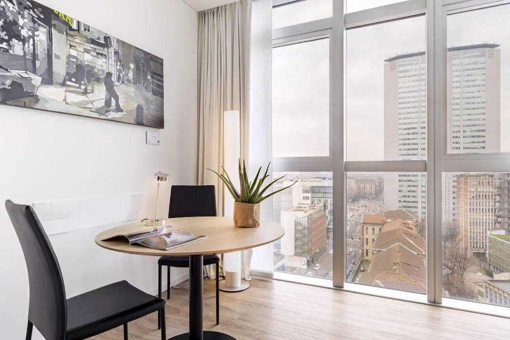 STUDIO CITY VIEW Room, Innside Milano Torre Galfa, Milan