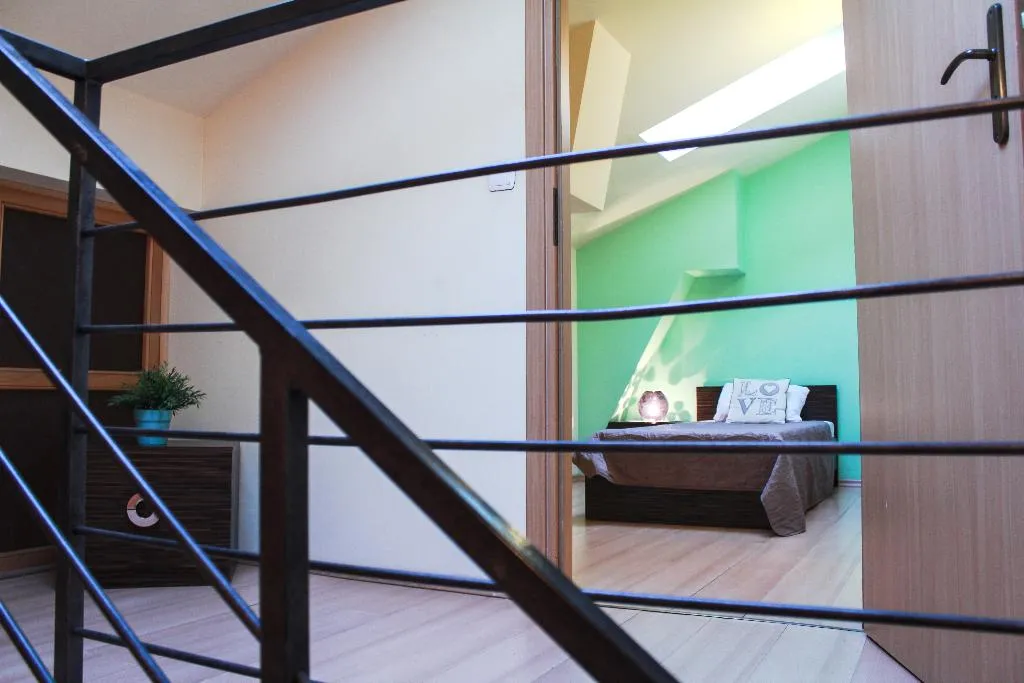 APARTMENT CAPACITY 8 THREE BEDROOMS Room, Old Town Apartments Slawkowska, Krakow