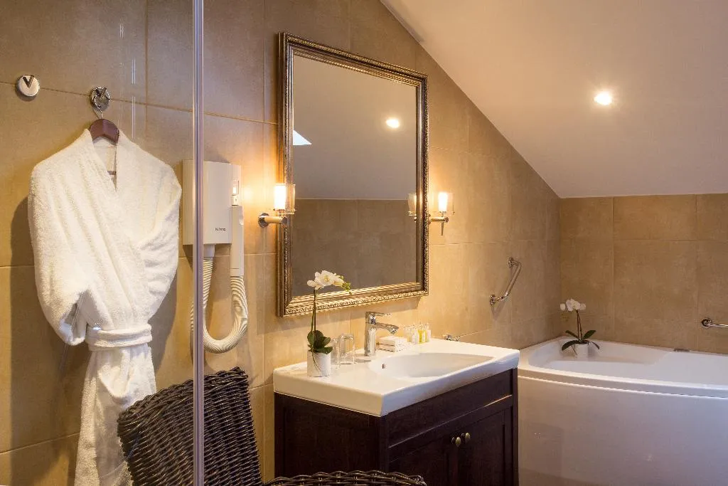 SINGLE DELUXE Room, Von Stackelberg Hotel Tallinn, Tallinn