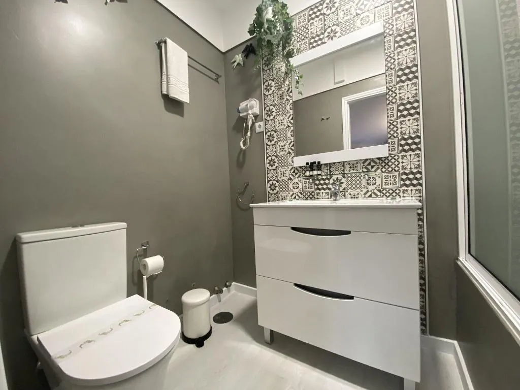 Room, Residencial Triunfo, Porto