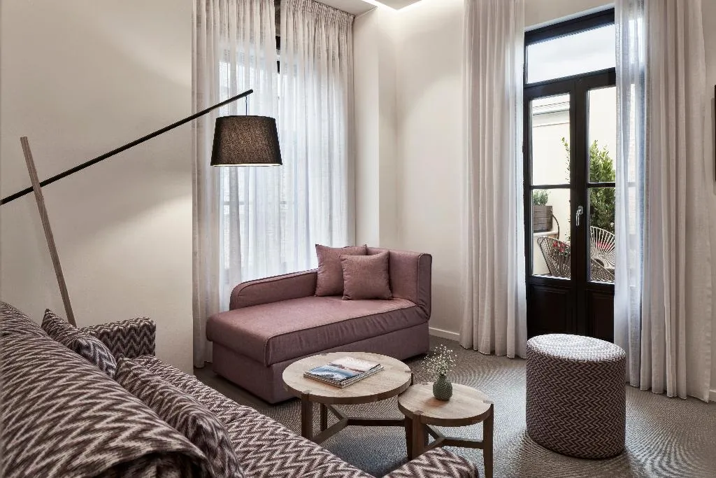 SUITE STANDARD Room, NLH Monastiraki, Athens