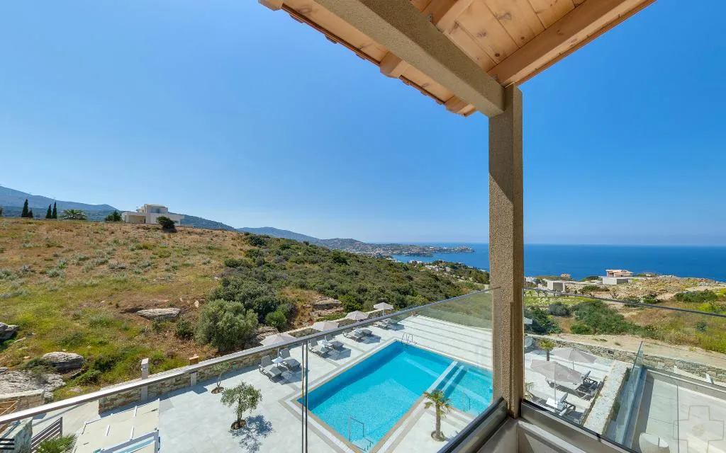 SUITE THREE BEDROOMS TWO BATHROOMS Room, Spiros-Soula Family Hotel & Thematic Suites, Crete