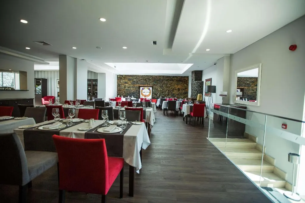 Restaurant, Santa Cruz Village Hotel, Madeira