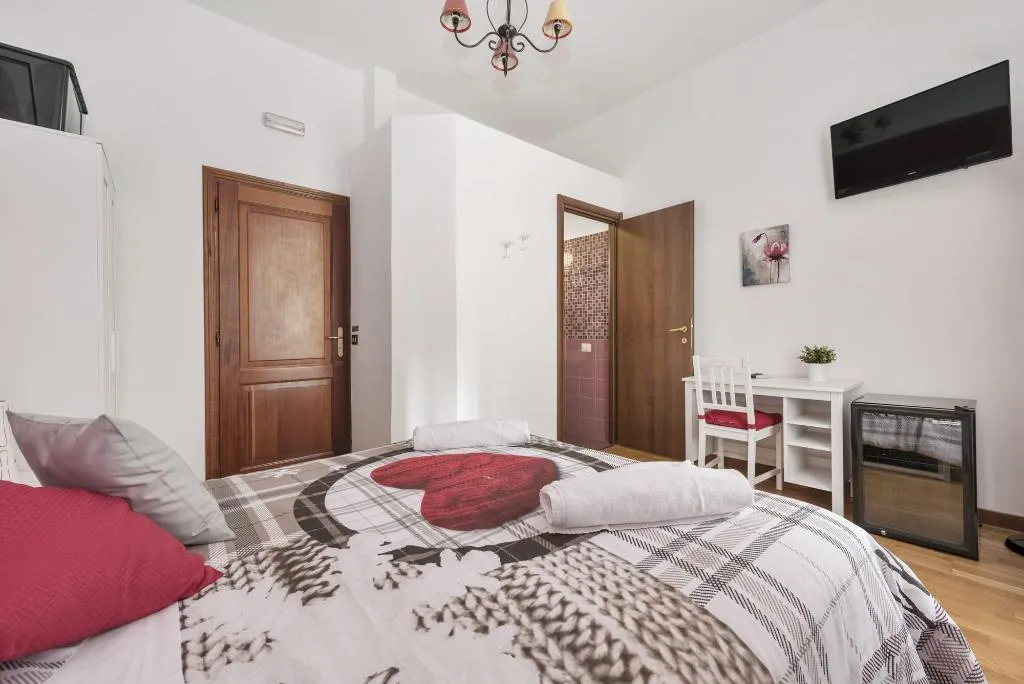Room, Locanda Sant'Anna, Naples
