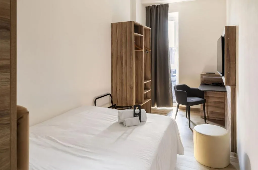 SINGLE STANDARD Room, B&B Hotel Como Baradello, Milan