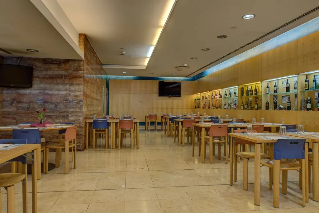 Lobby, VIP Executive Entrecampos - Hotel & Conference, Lisbon