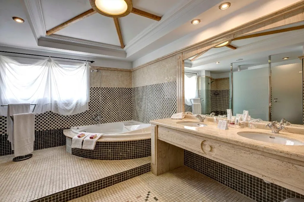 Room, Peniscola Plaza Suites, Valencia