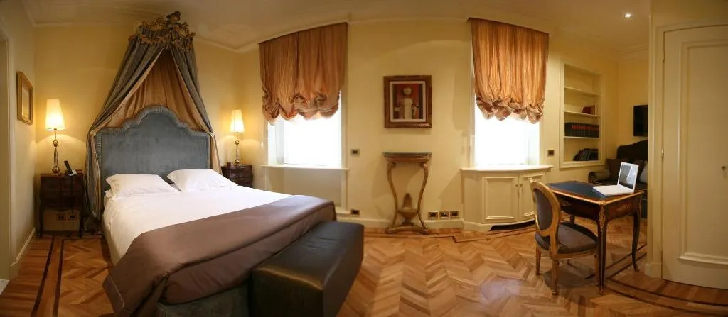 Room, Villa Duse, Rome