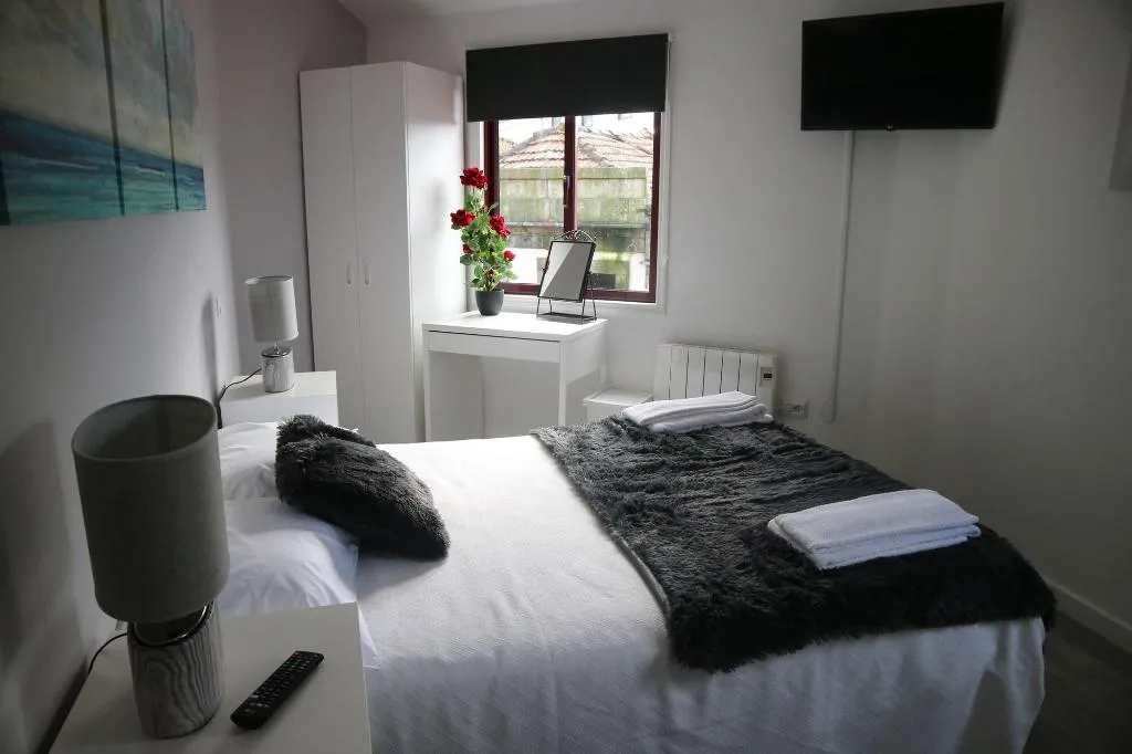 Room, Residencial Triunfo, Porto