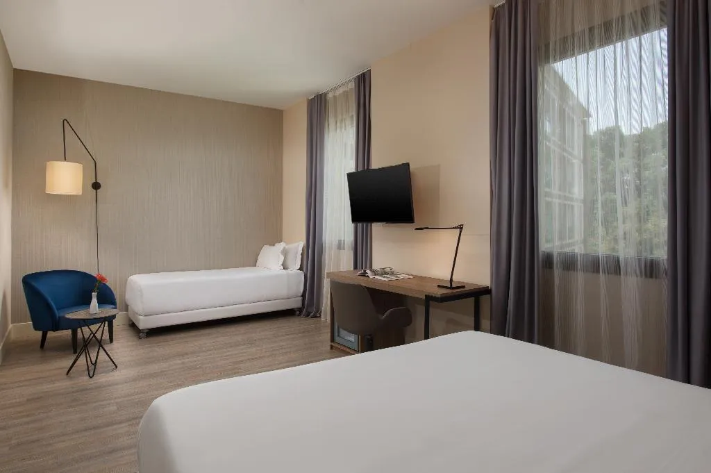 TRIPLE STANDARD Room, NH Palermo, Palermo