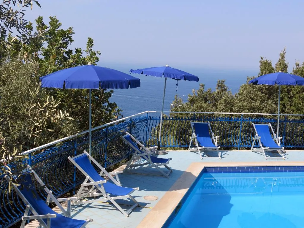 Pool, Baia Serena, Naples