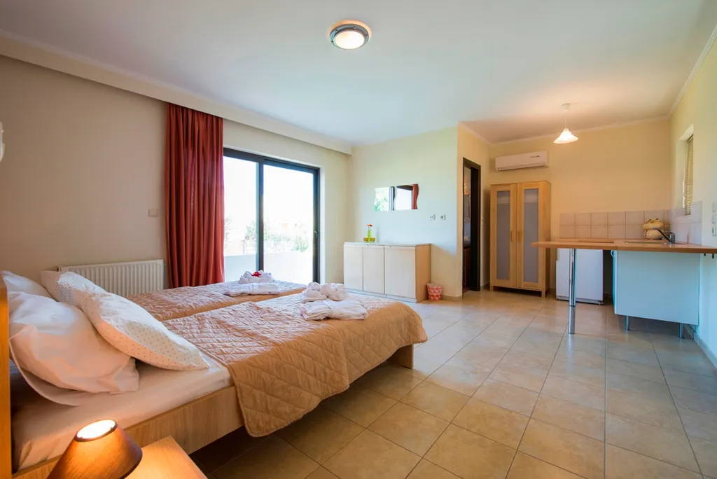 VILLA FOUR BEDROOMS Room, Xenos Villa, Kos