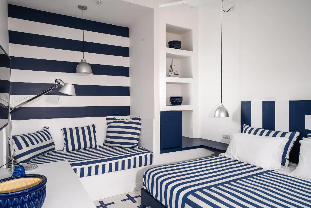 APARTMENT STANDARD Room, Maison Il Conservatorio, Naples