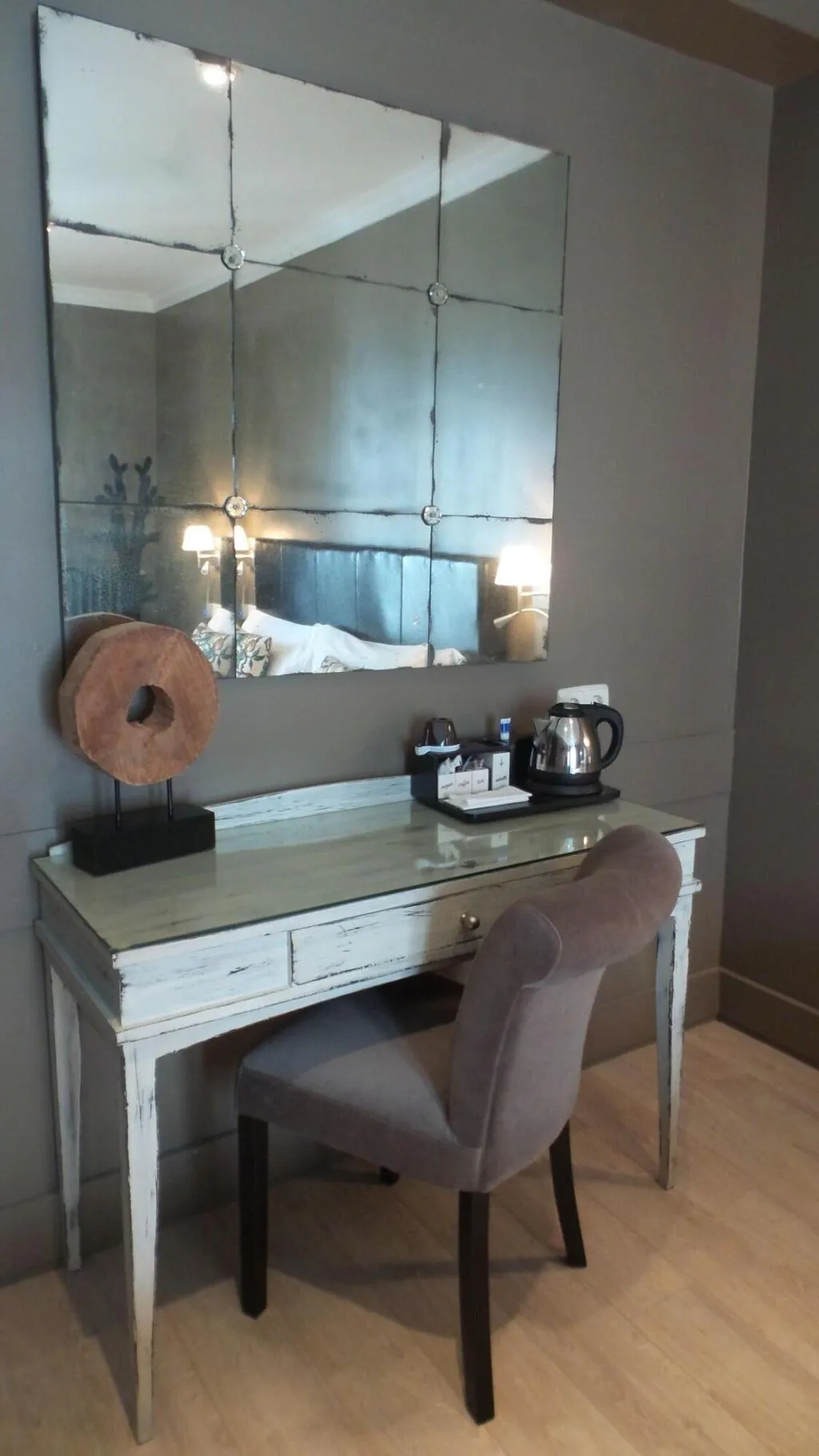QUADRUPLE STANDARD Room, Hotel Moderno, Madrid