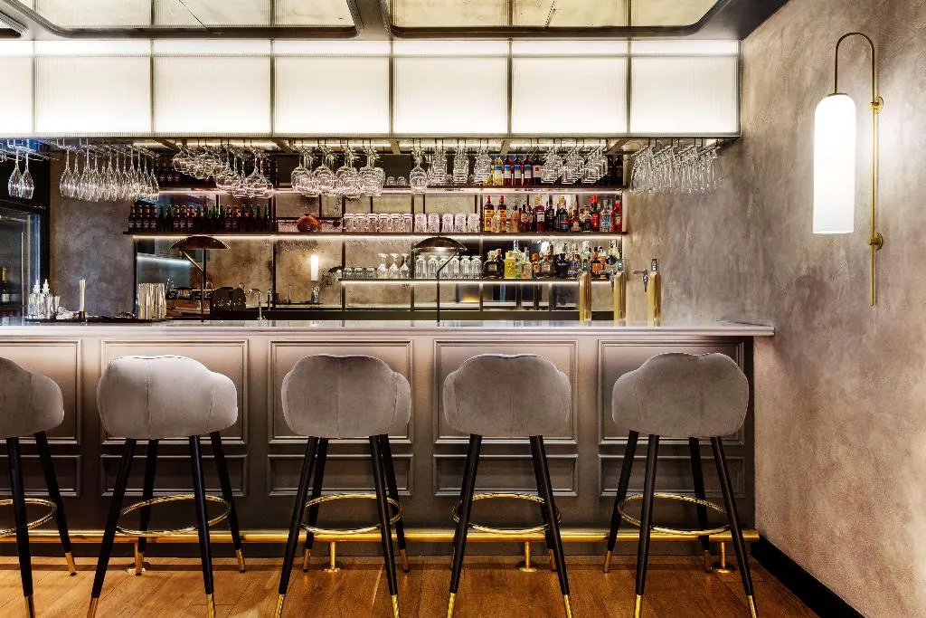 Bar, Radisson Blu Madrid Prado, Madrid
