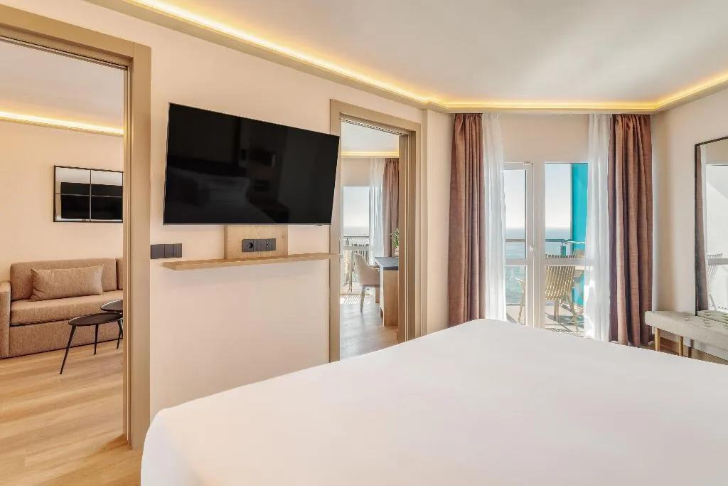 JUNIOR SUITE PREMIUM SEA VIEW Room, Melia Alicante, Costa Blanca
