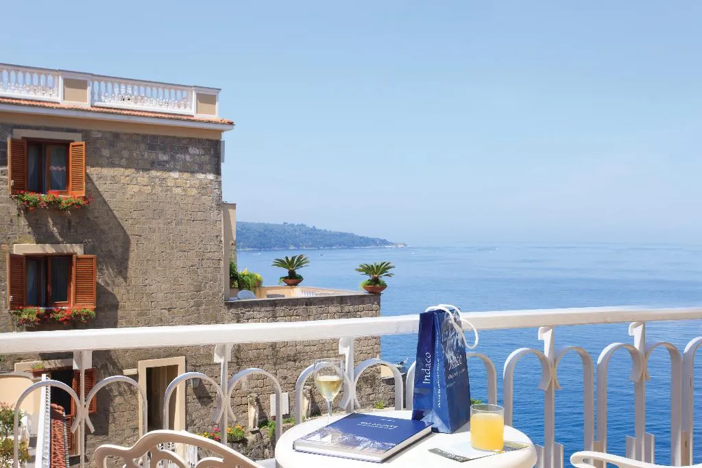 APARTMENT SIDE SEA VIEW TWO BEDROOMS Room, Hotel Corallo Sorrento, Naples