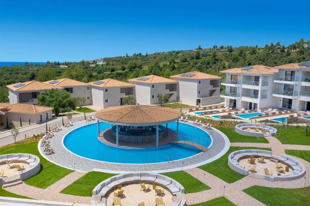 Pool, Ajul Luxury Hotel & Spa Resort Registry Collection, Halkidiki