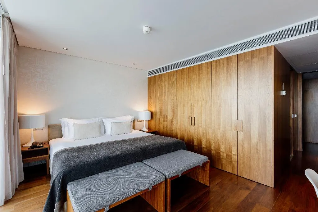 APARTMENT THREE BEDROOMS Room, Troia Design Hotel, Lisbon