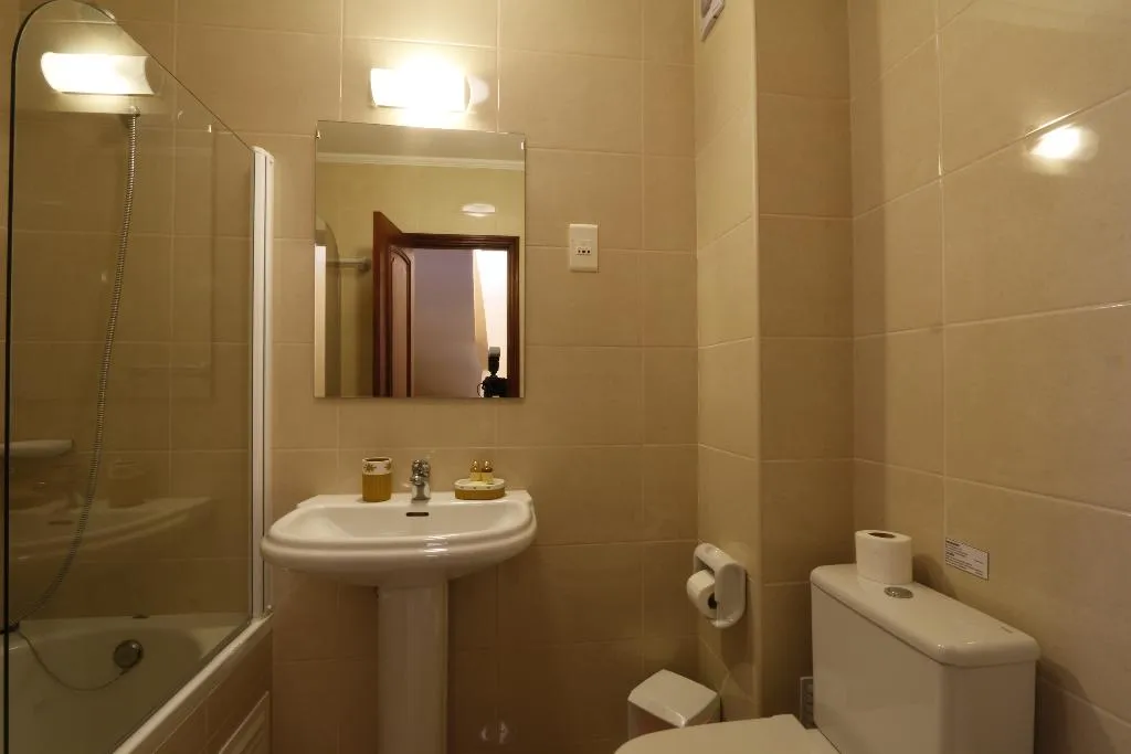 APARTMENT THREE BEDROOMS Room, Apartamentos The Old Village by Village 4u, Algarve