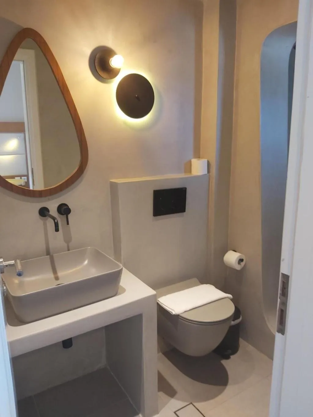 Room, Villa Roussa, Santorini