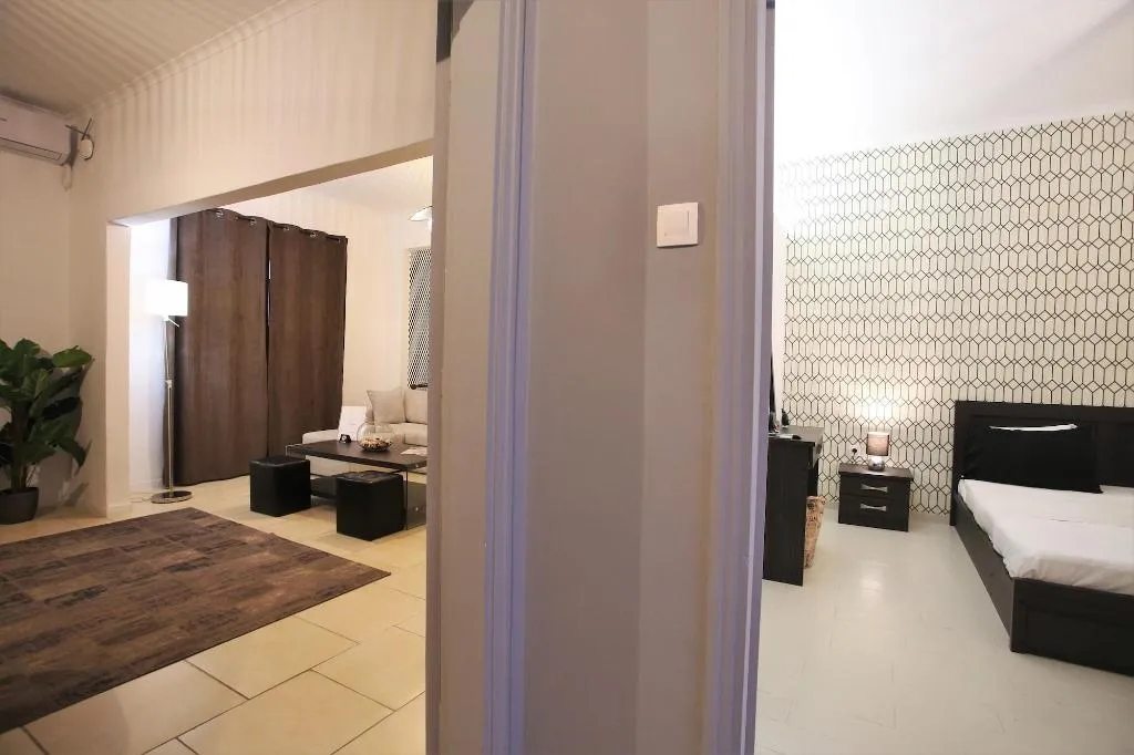 Room, Gk Athens, Athens